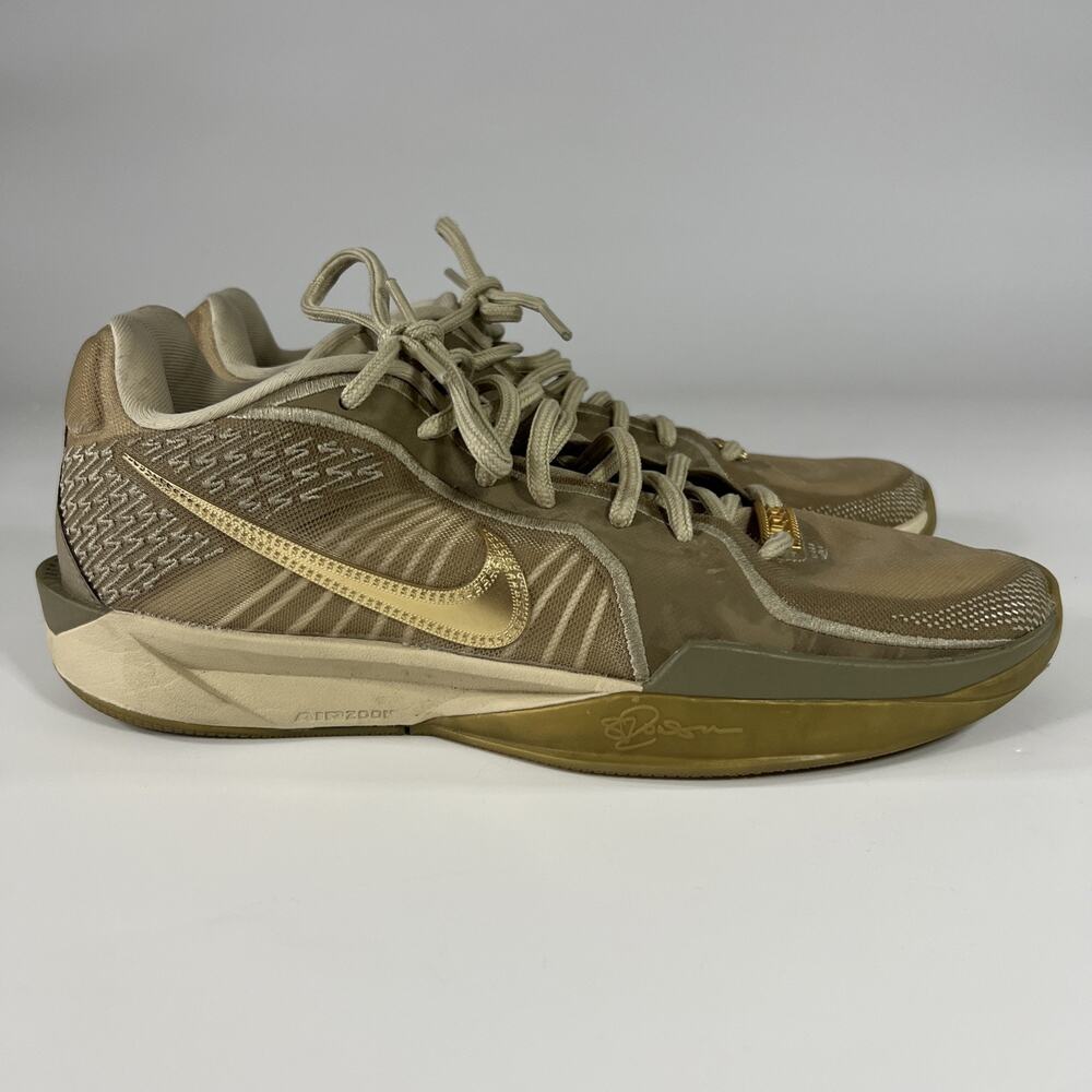 Nike Sabrina 2 “Stronger Than Gold” Women’s Size 11 Basketball Shoes